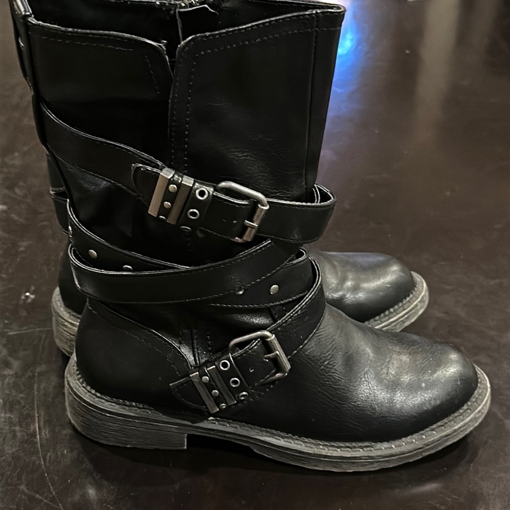 Black size 6 Strappy Moto Boots